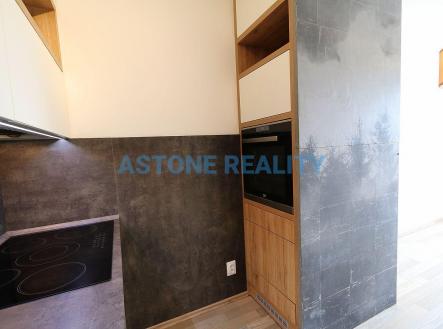 Pronájem bytu, 3+kk, 63 m²