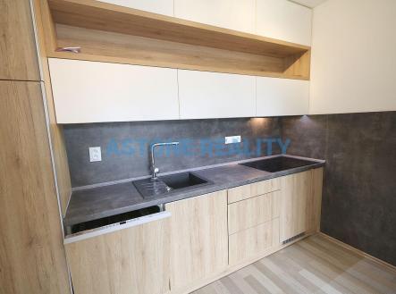 Pronájem bytu, 3+kk, 63 m²