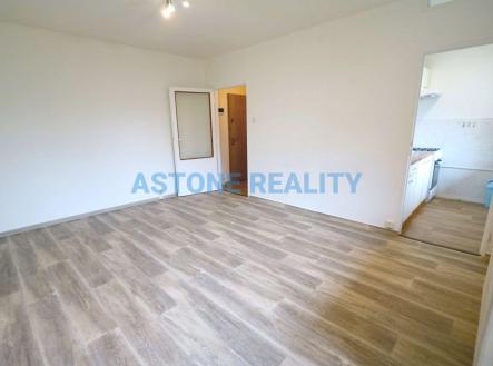 Pronájem bytu, 1+1, 39 m²