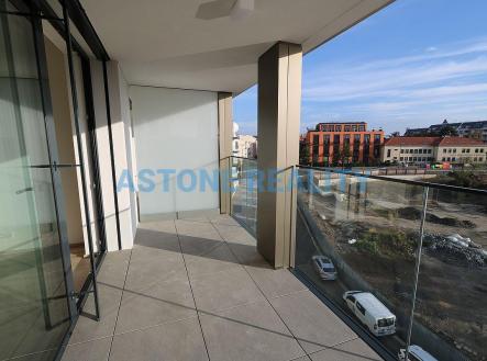 Pronájem bytu, 1+kk, 43 m²