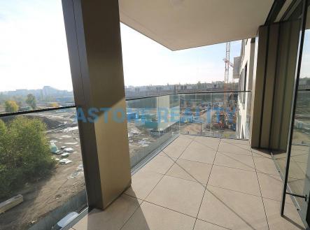 Pronájem bytu, 1+kk, 43 m²