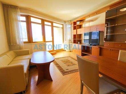 Pronájem bytu, 2+kk, 65 m²