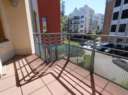 Pronájem bytu, 2+kk, 65 m²