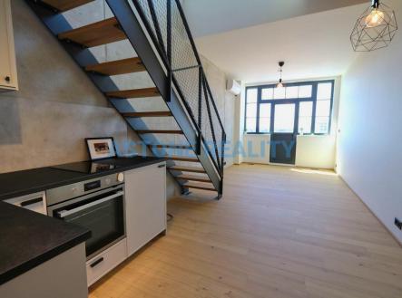 Pronájem bytu, 2+kk, 64 m²