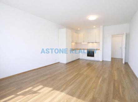 Pronájem bytu, 2+kk, 68 m²
