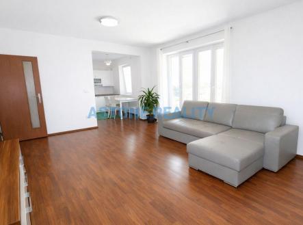 Prodej bytu, 2+kk, 62 m²