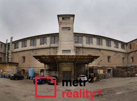 Pronájem komerčního objektu, sklad, 1 100 m²