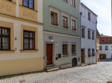 Pronájem domu/vily, 360 m² obrázek