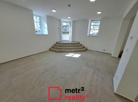 Pronájem obchodní prostor, 66 m²