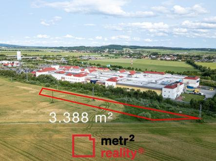 Prodej pozemku pro komerční výstavbu, 3 388 m²