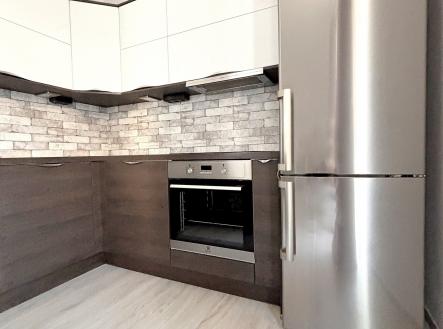 Pronájem bytu, 2+kk, 71 m²