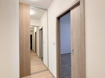 Pronájem bytu, 3+kk, 77 m²
