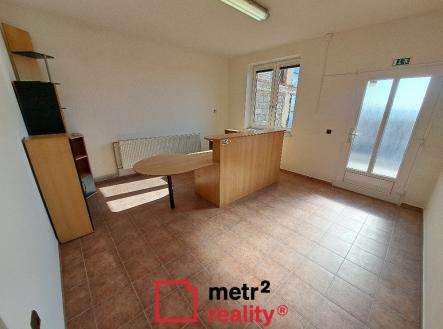 Pronájem komerčního objektu, výroba, 250 m²