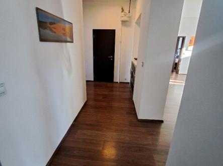 Pronájem bytu, 3+1, 120 m²