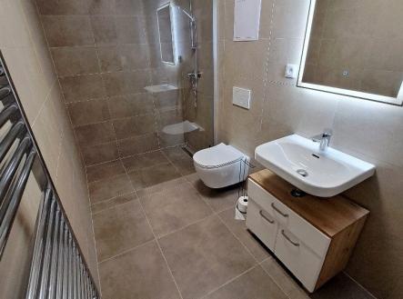 Pronájem bytu, 1+kk, 35 m²