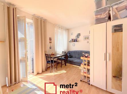 Pronájem bytu, 1+kk, 37 m²