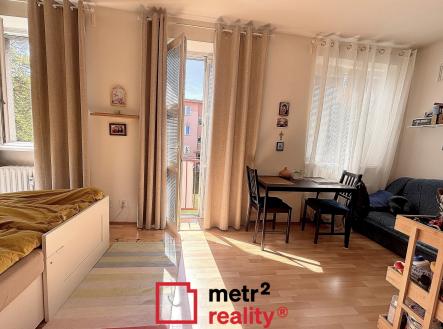 Pronájem bytu, 1+kk, 37 m²