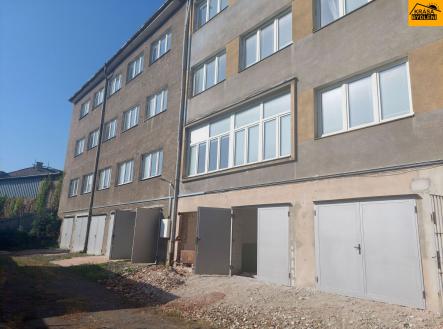 Pronájem - skladovací prostor, 49 m²