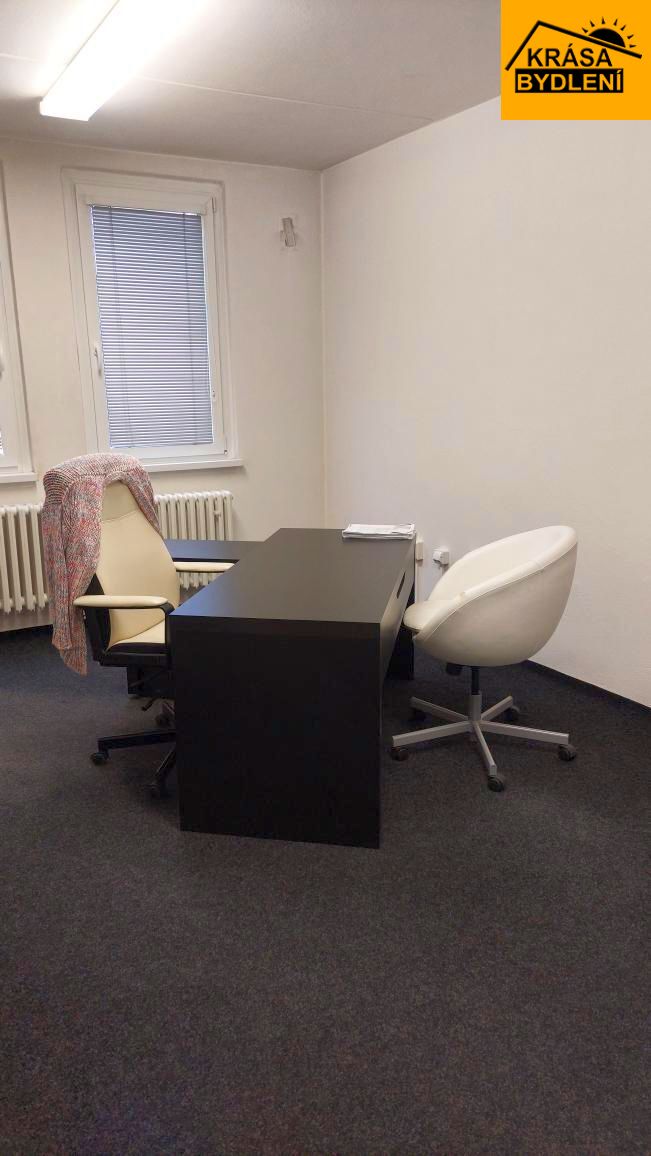 Pronájem kanceláře v Olomouci, Chválkovice