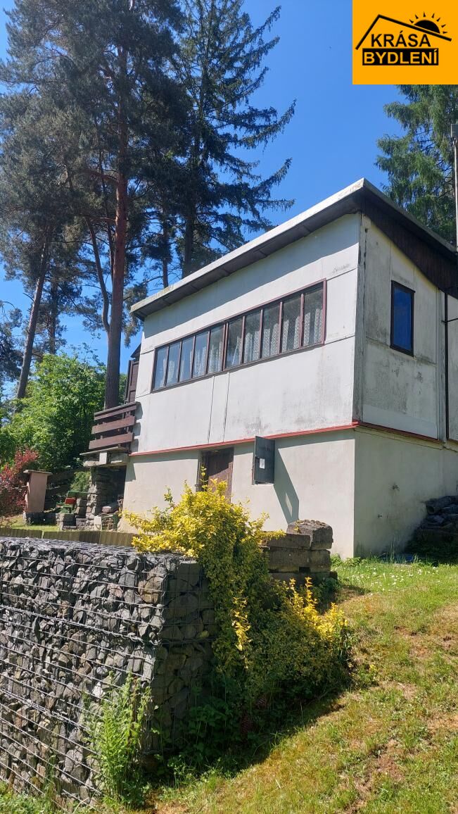 Prodej chaty s přístavbou v Bukovanech