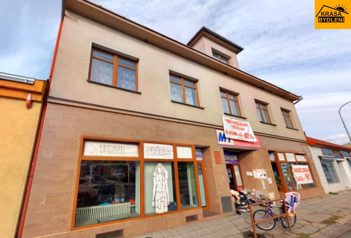 Prodej RD s obchodem ve Veselí nad Moravou, Předmostí