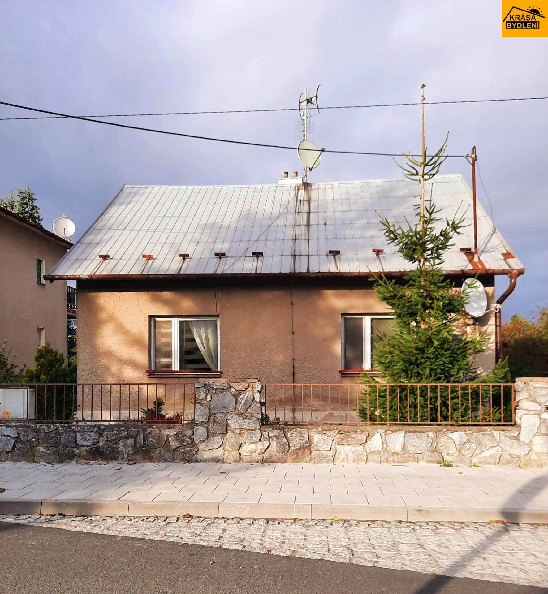 Prodej RD 4+1 s vejminkem 2+1 a dvojgaráží v Litovli