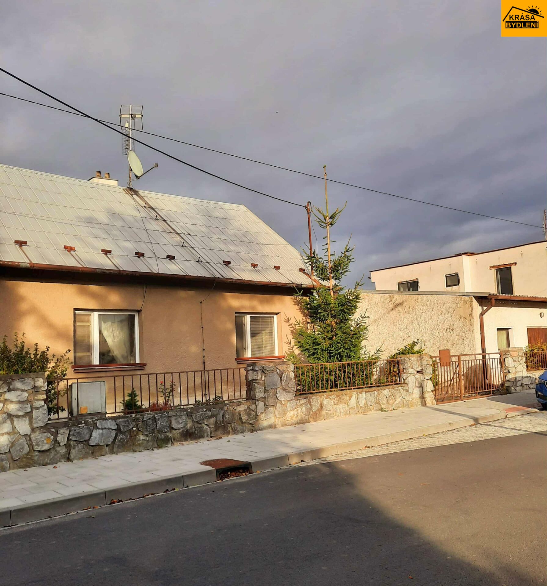 Prodej RD 4+1 s vejminkem 2+1 a dvojgaráží v Litovli