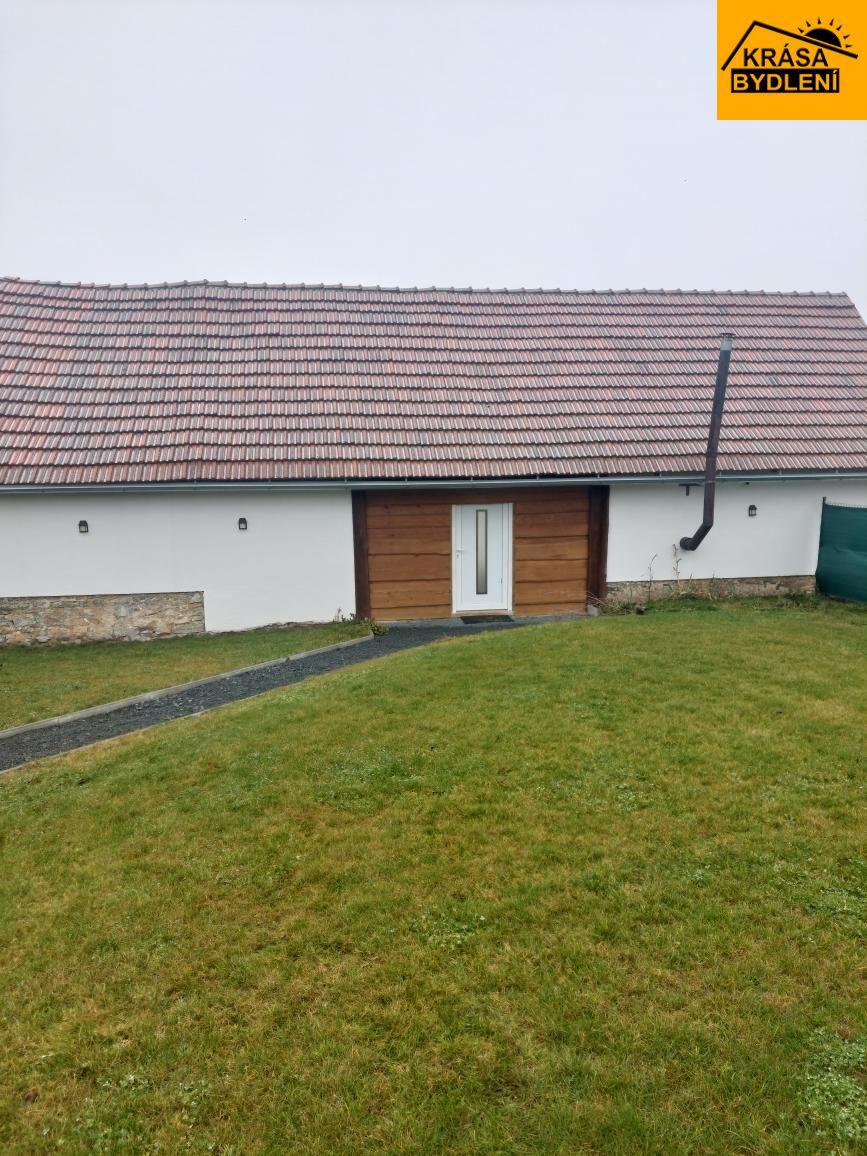 Prodej RD s penzionem v Bílé Lhotě, Hradečné