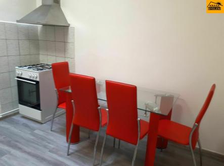 Pronájem bytu, 2+1, 95 m²