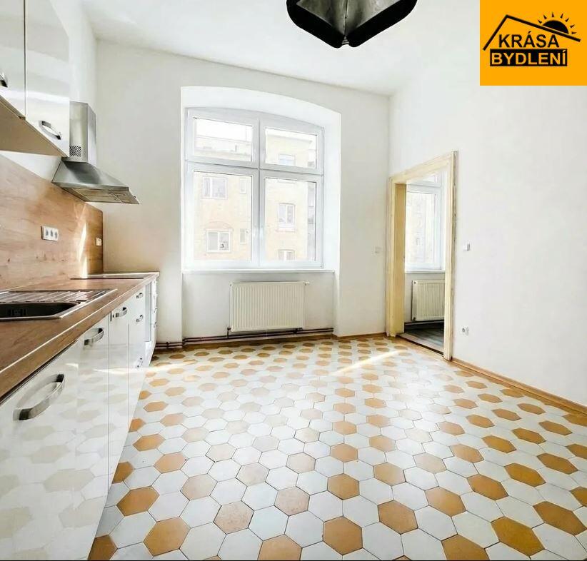 Pronájem bytu 4+1 v Olomouci, město