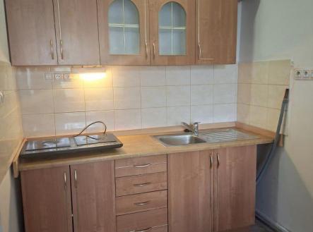 Pronájem bytu, 1+kk, 27 m²