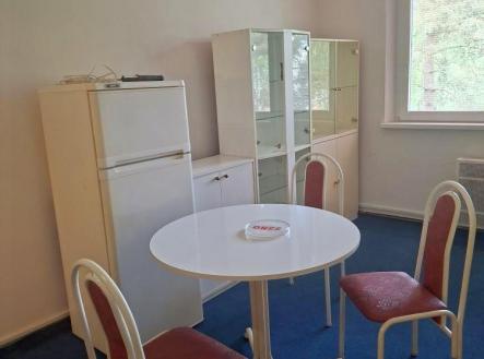 Pronájem bytu, 1+kk, 27 m²