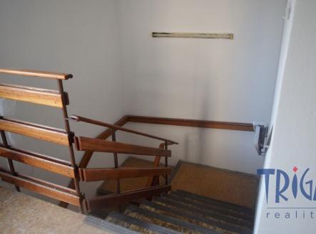 Pronájem komerčního objektu, sklad, 110 m²