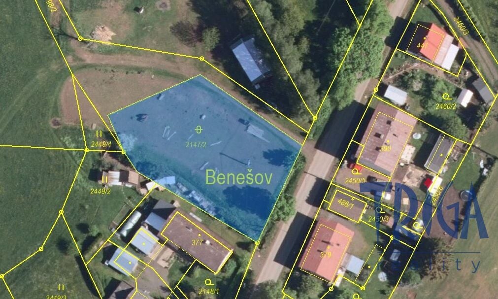 Benešov u Broumova - stavební pozemek o výměře 1386 m2