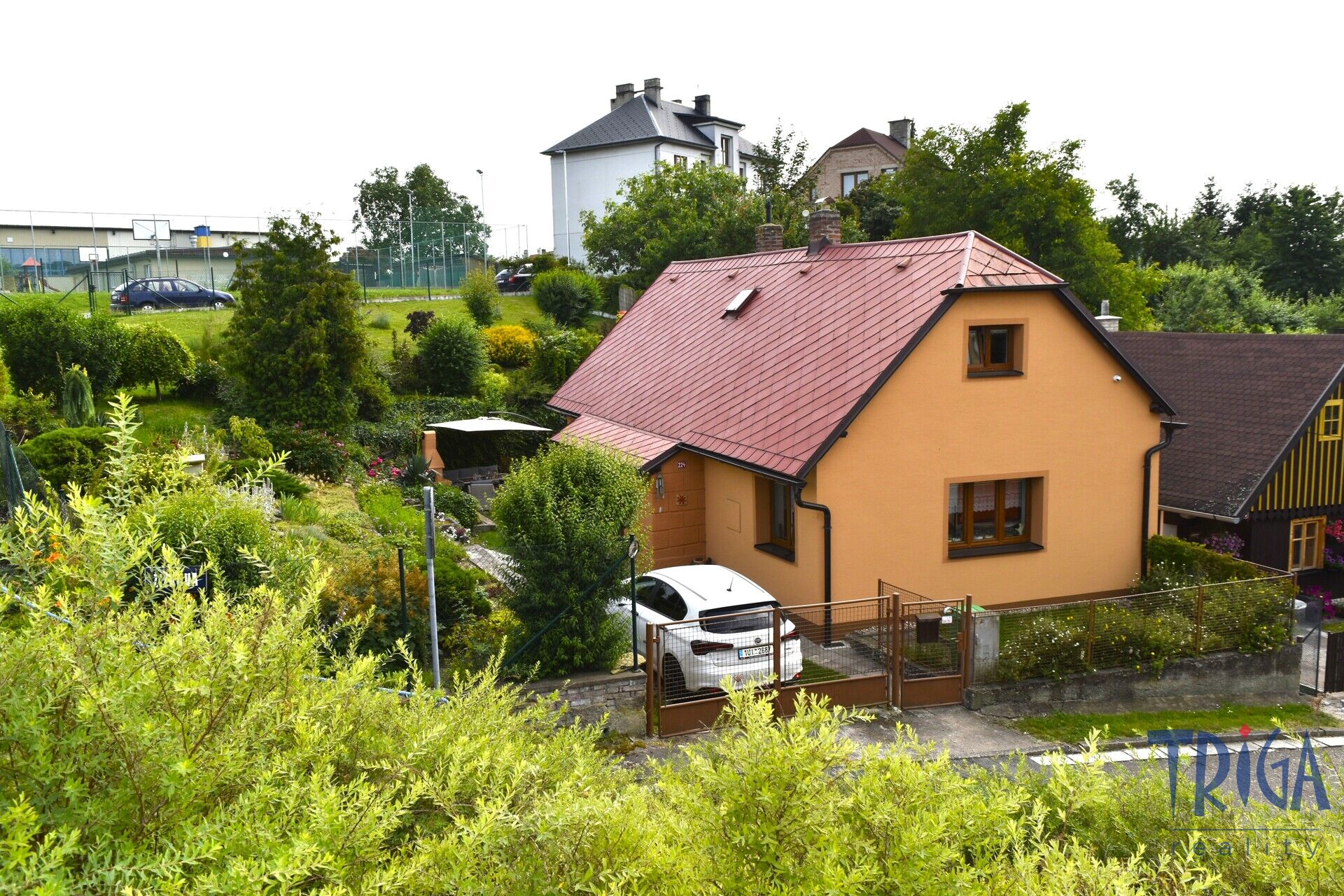 Česká Skalice - prodej domu s pozemkem 580 m2
