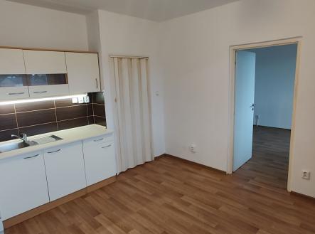 Pronájem bytu, 2+kk, 38 m²