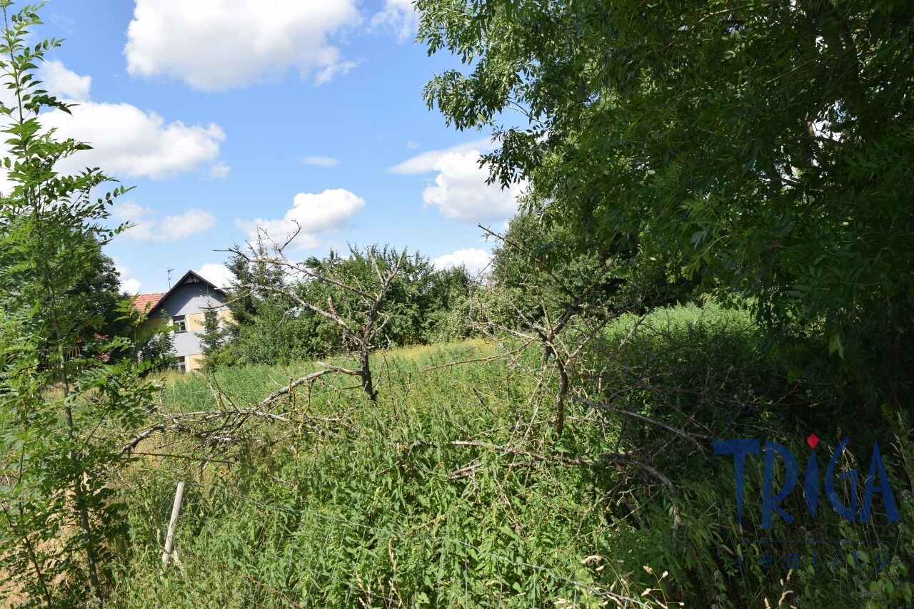 Jičín - Pozemek s možností výstavby v obci Hubálov u Jičína