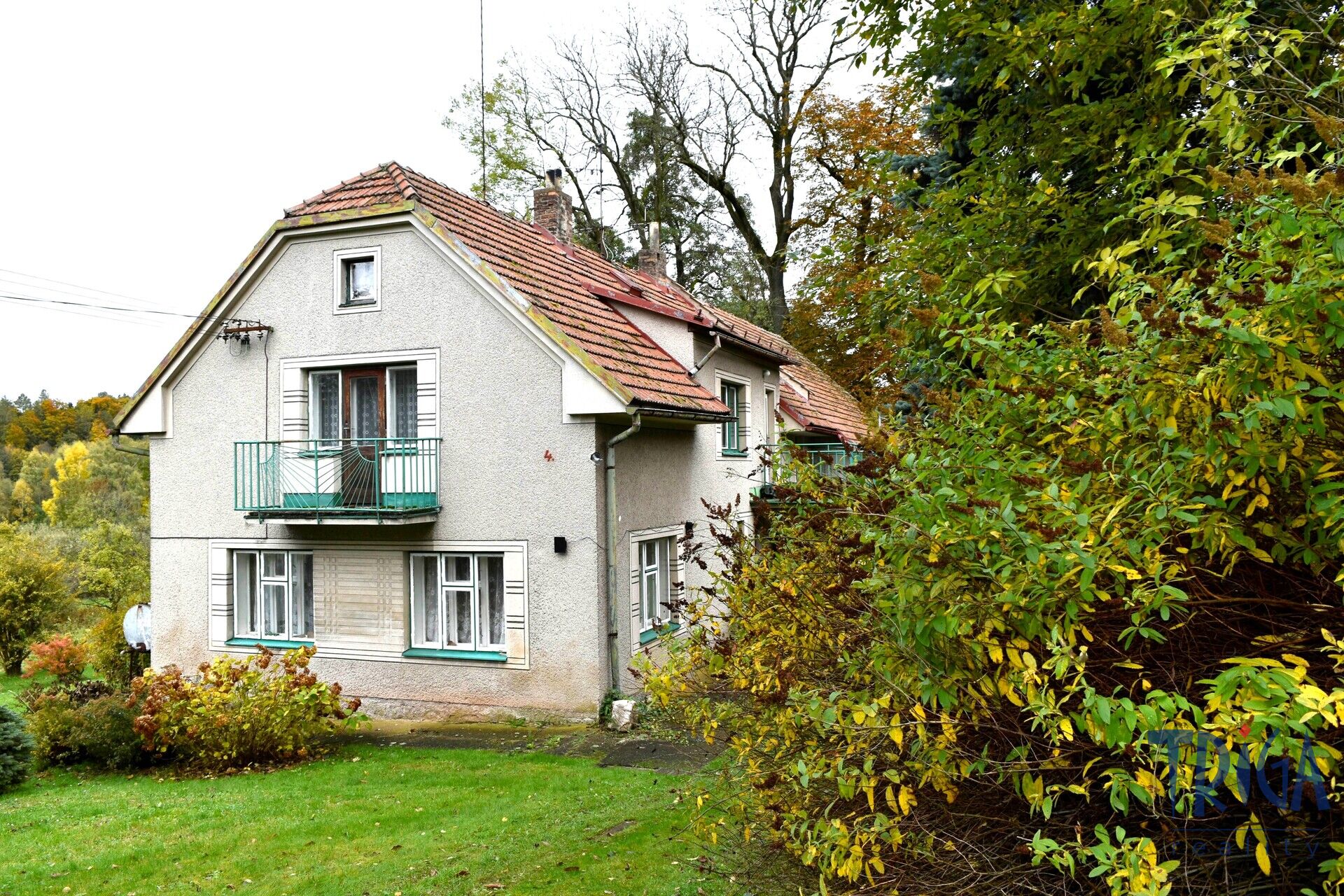 Janov - Zemědělská usedlost se stodolou a pozemky 11 612 m2