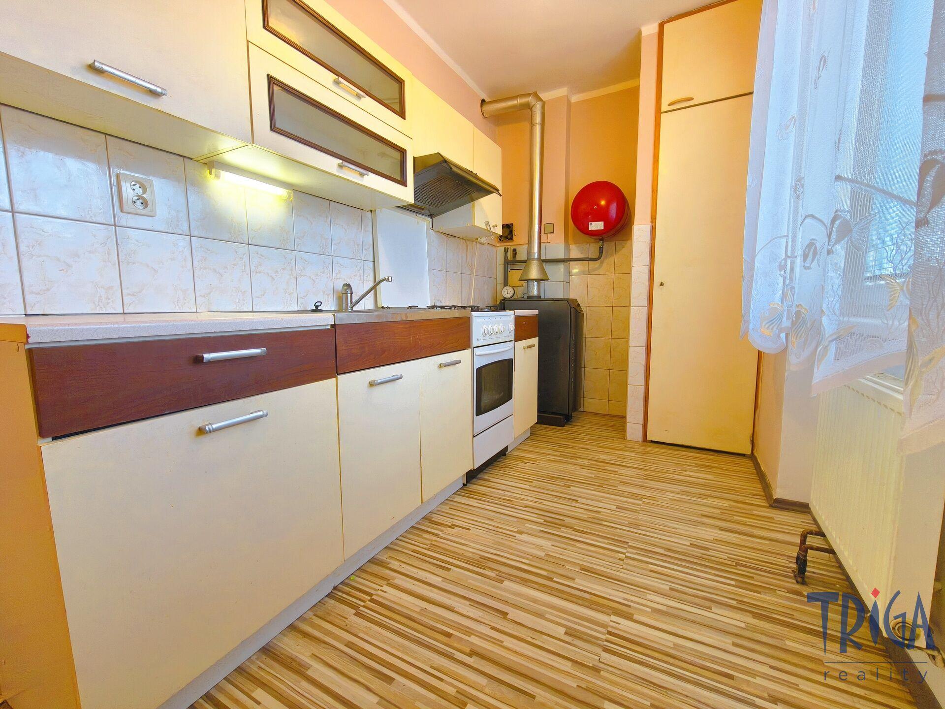 Jaroměř - Podnájem bytu 3+1 s balkonem v žádané lokalitě