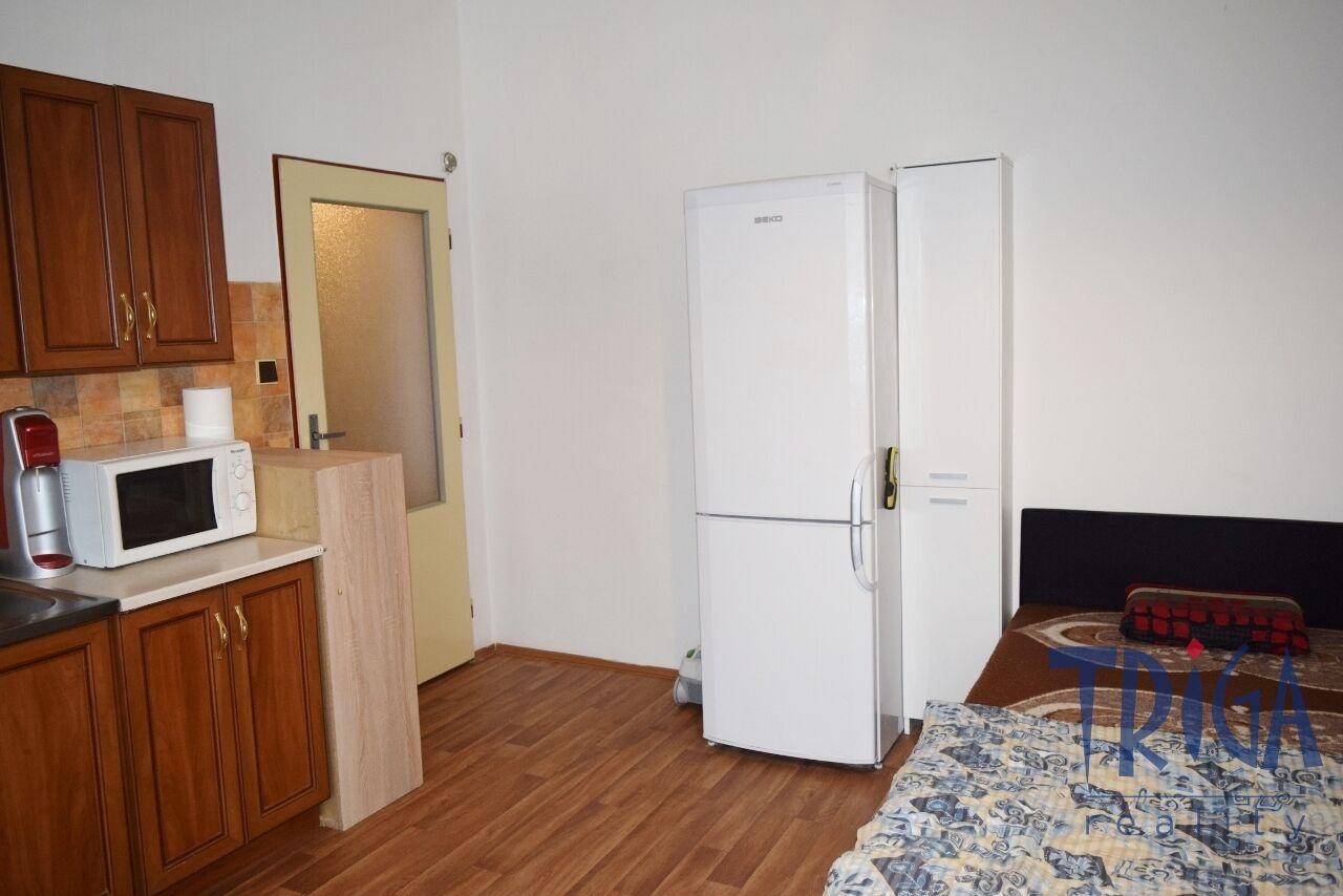 Mostek - Prostorný byt 1+kk ve středu obce