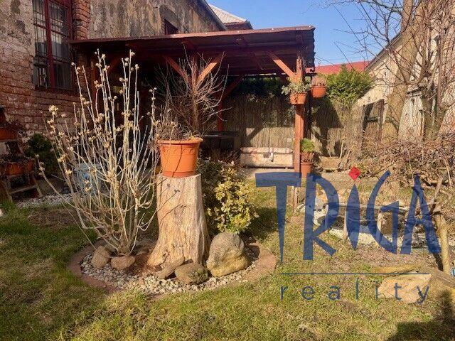 Jaroměř - Josefov: Byt 2+1 se zahrádkou a pergolou