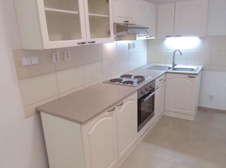 Pronájem bytu, 1+kk, 32 m²