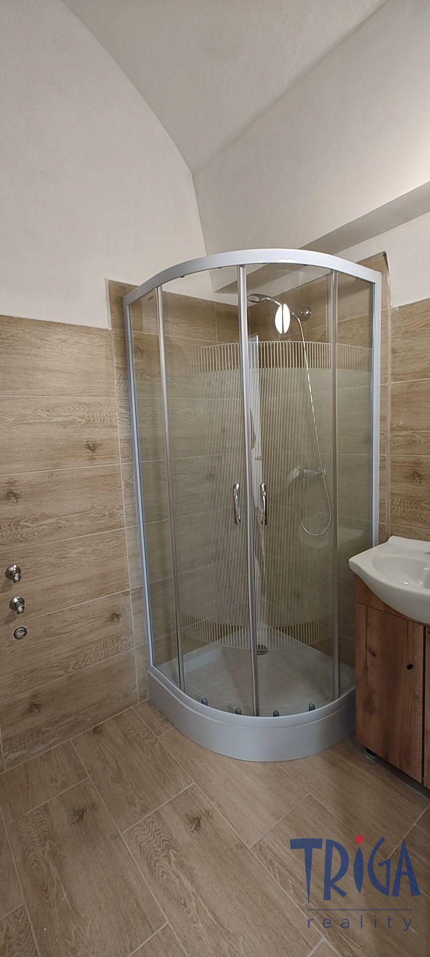 Jaroměř - Josefov: Pronájem bytu 3+KK