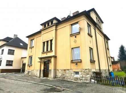 Prodej nájemního domu, 180 m²