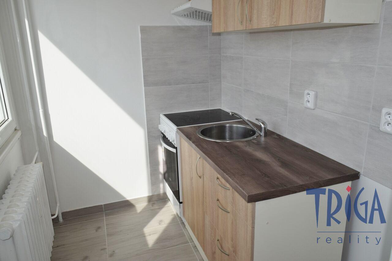 Dvůr Králové n.L. - prodej bytu 1+kk po rekonstrukci