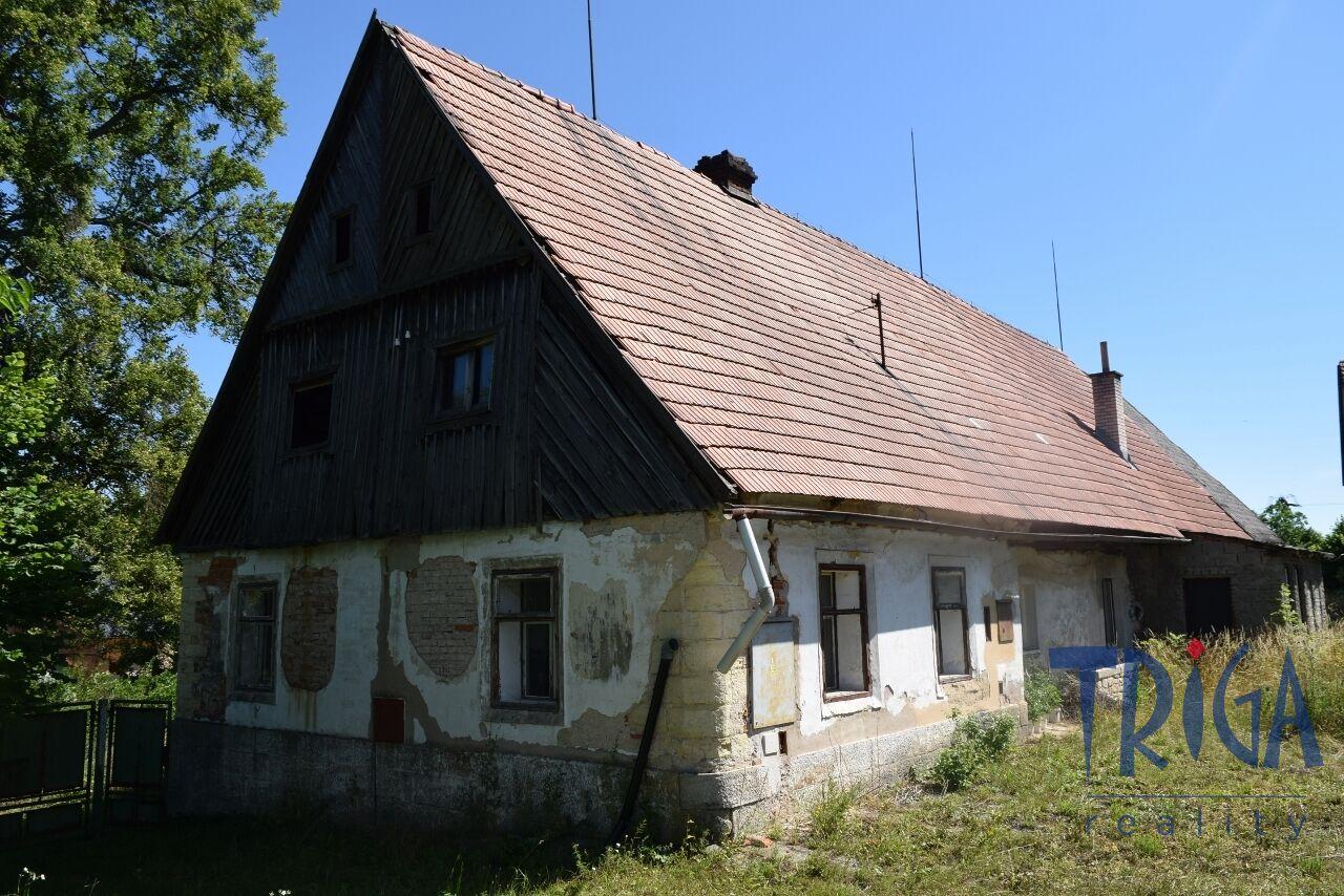 Vlčkovice v Podkrkonoší - Starší zděný dům k rekonstrukci na slunném místě