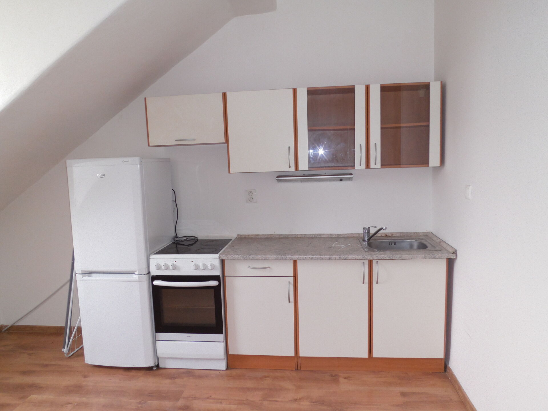 Pronájem bytu 1+1 39 m² náměstí Republiky, Karlovy Vary