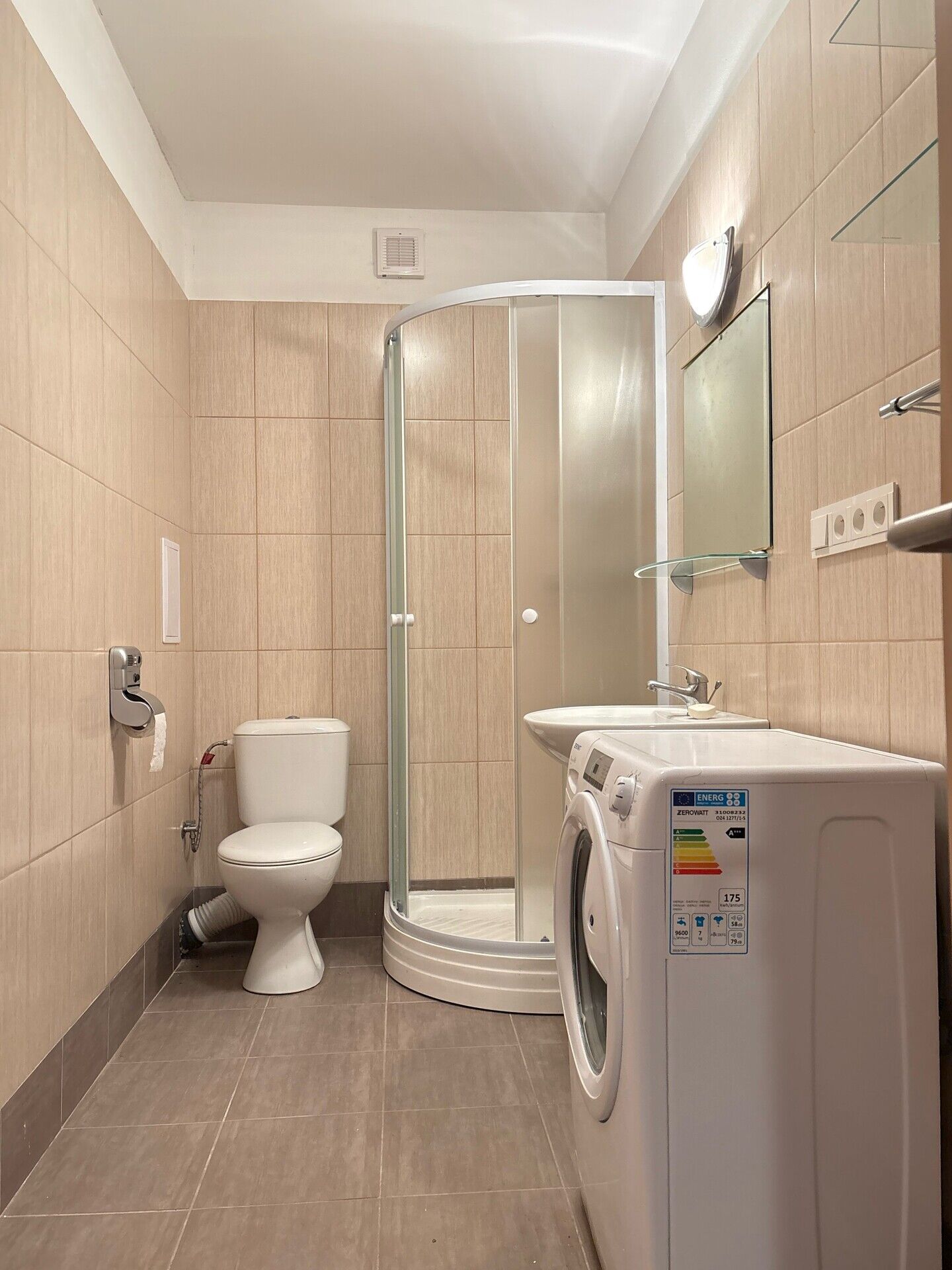 Prodej apartmánu 1+KK v centru města, 46 m², ul. Úzká, Vejprty