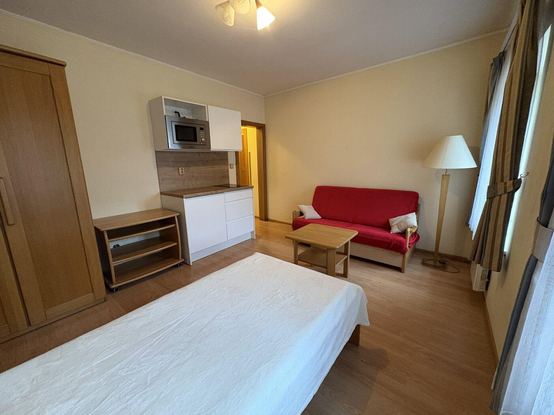 Pronájem bytu 1+kk (19 m²), Karlovy Vary