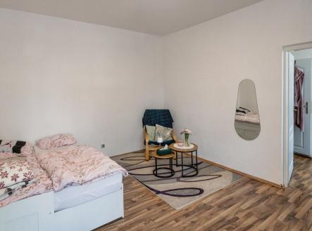 Pronájem bytu, 1+1, 38 m²